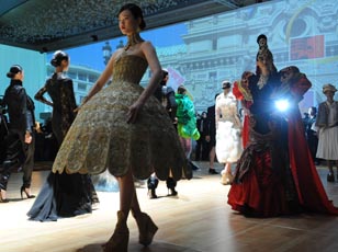 Ball In Monaco - Fashion show